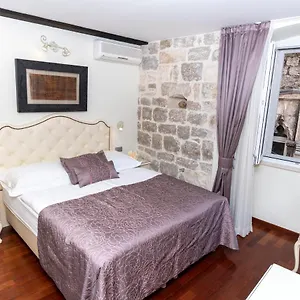 Deluxe Collection Kastel Hotel